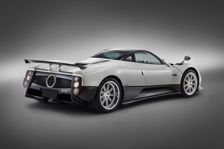  Pagani Zonda F 2005 года  (фото 2 из 82)